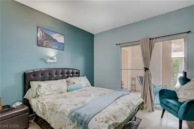 8555 West Russell Road 1017 Bedroom