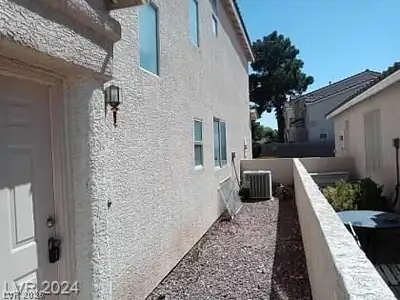 70 Belle Essence Avenue, Las Vegas, NV 89123 