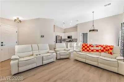 4375 Pittsfield Street, Las Vegas, NV 89115 Living Room