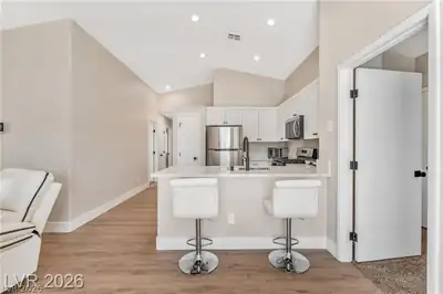 4375 Pittsfield Street, Las Vegas, NV 89115 Kitchen