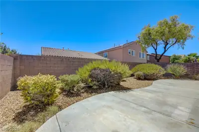 4345 Haven Point Avenue Patio