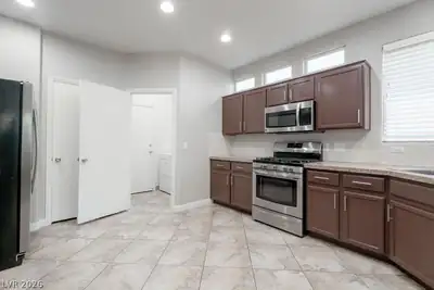 7624 Certitude Avenue, Las Vegas, NV 89131 Kitchen