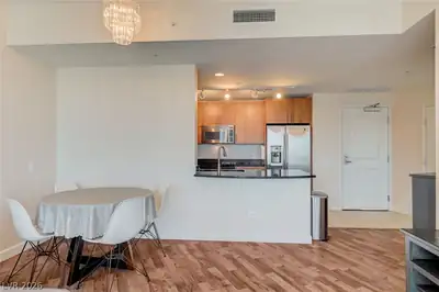 200 West Sahara Avenue 3205 Kitchen