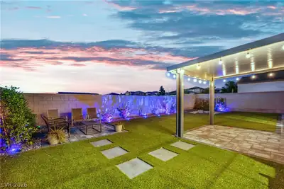 1012 Zurich Avenue, Henderson, NV 89015 Patio