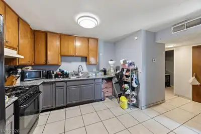 2518 Bulloch Street D Kitchen