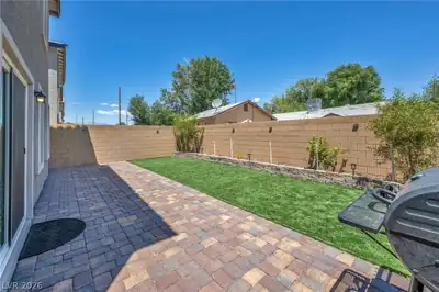 630 Harmony Rock Avenue, North Las Vegas, NV 89081 Patio