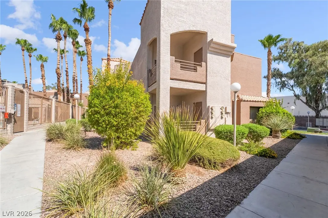 6863 Tamarus Street 101