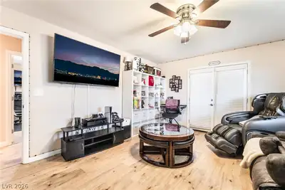 2877 South Buffalo Drive Living Room