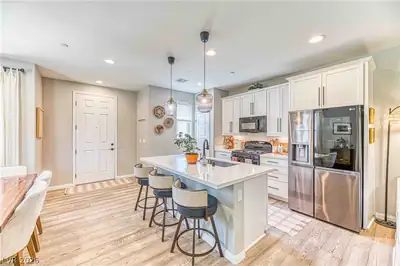 718 Cottonwood Hill Place Henderson, NV 89011