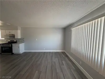 4396 Vegas Valley Drive 2 Living Room