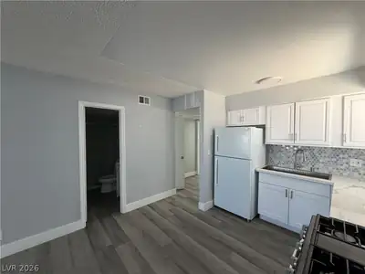 4396 Vegas Valley Drive 2 Kitchen