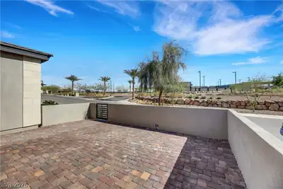45 Desert Juniper Lane Patio