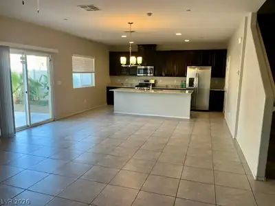 4524 Roaming Vines, North Las Vegas, NV 89031 Kitchen