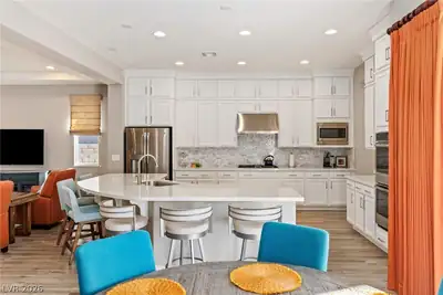 313 Castellari Drive, Las Vegas, NV 89138 Kitchen