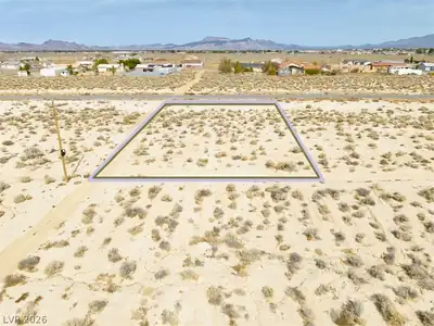 2631 Tecumseh Avenue, Pahrump, NV 89048 