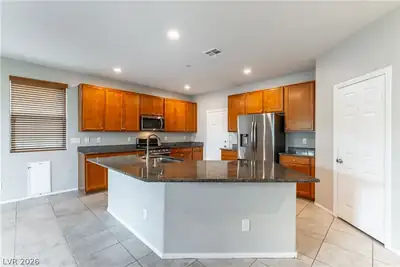 982 Twilight Glow Court, Henderson, NV 89015 Kitchen