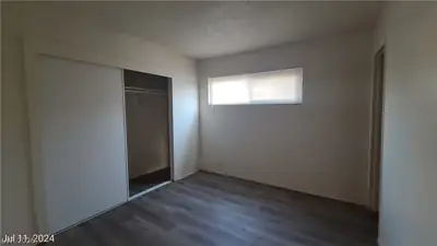2937 Stewart Avenue 2 Bedroom