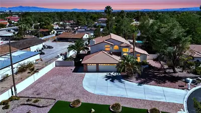 6767 Tree Haven Court, Las Vegas