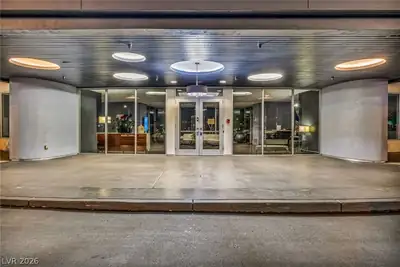 8925 West Flamingo Road 201 Entrance Foyer