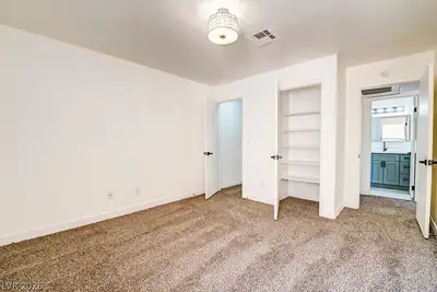 5121 Lindell Road 206 Bedroom