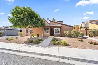 1403 Santa Anita Drive A Front of Structure