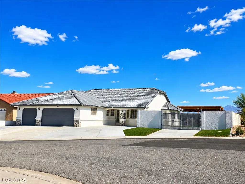 3630 East Vineyard Drive