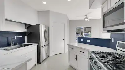 9000 Las Vegas Boulevard 1097 Kitchen