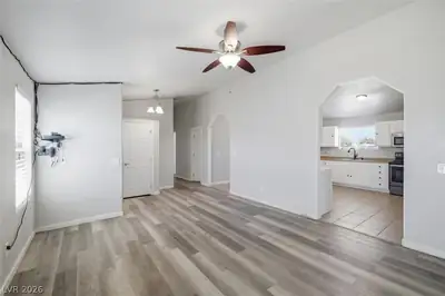 200 West Eton Street Living Room