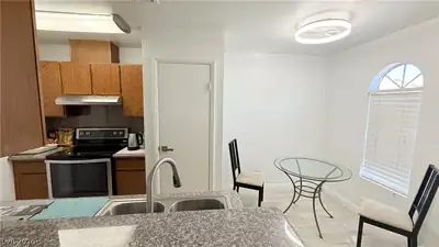 3606 DI SALVO Drive 133 Kitchen