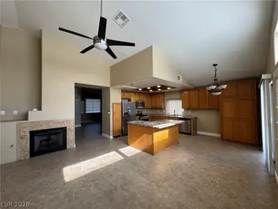 4906 High Creek Drive, North Las Vegas, NV 89031 Kitchen