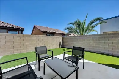 148 Afternoon Rain Avenue, Henderson, NV 89002 Patio