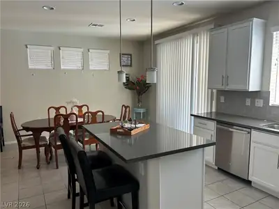 1217 West Arc Dome Avenue Kitchen