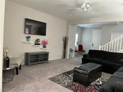 1217 West Arc Dome Avenue Living Room