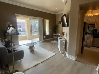 230 East Flamingo Road 308 Living Room