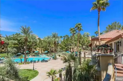 220 East Flamingo Road 320 Pool