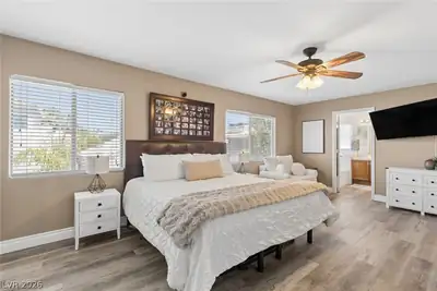 7808 Robinglen Avenue, Las Vegas, NV 89131 Bedroom