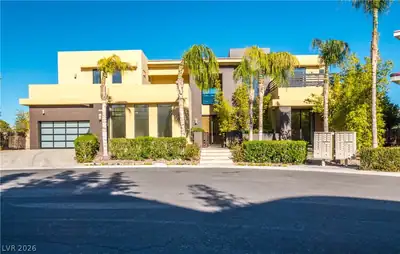 7426 Yonie Court, Las Vegas, NV 89117 