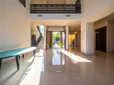 7426 Yonie Court, Las Vegas, NV 89117 