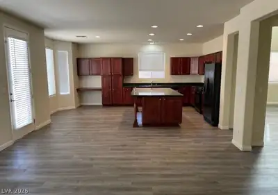 64 Honors Course Drive, Las Vegas, NV 89148 