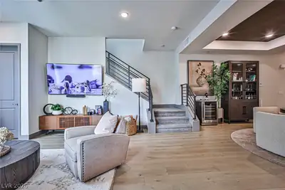 4271 Veraz Street Living Room