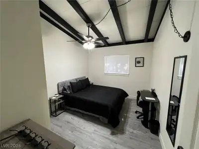 1821 Hassett Avenue, Las Vegas, NV 89104 