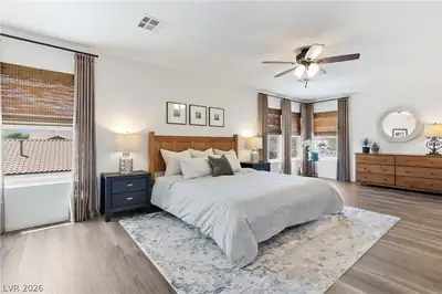 5505 Knotting Pass Bedroom