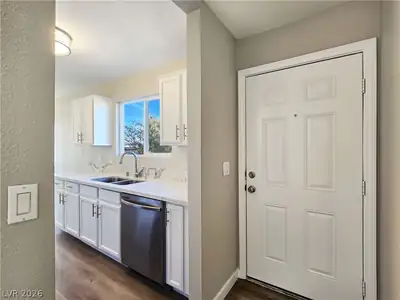 1812 North Decatur Boulevard 202 Entry