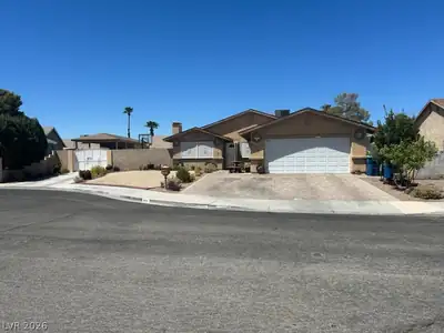 5820 La Jolla Way Las Vegas, NV 89108