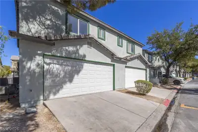5230 Souvenir Lane Las Vegas, NV 89118