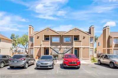 4708 Krissylouise Way Las Vegas, NV 89121