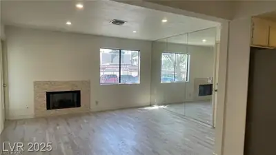 1701 East Katie Avenue 91 Living Room
