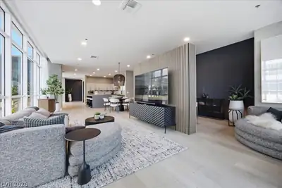 4575 Dean Martin Drive 307 Living Room