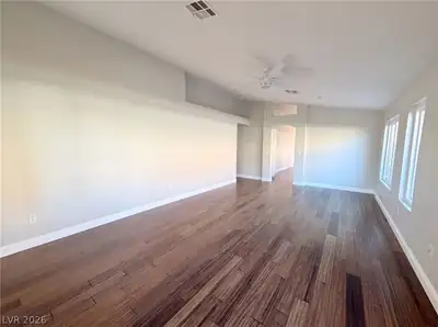 8032 Tailwind Avenue, Las Vegas, NV 89131 