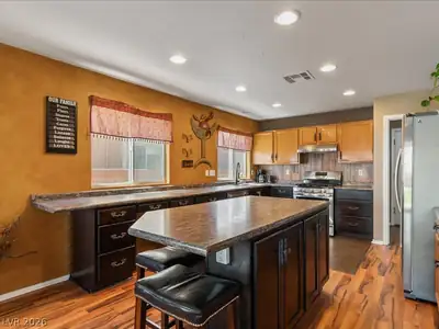 1228 Swanbrooke Drive, Las Vegas, NV 89144 Kitchen